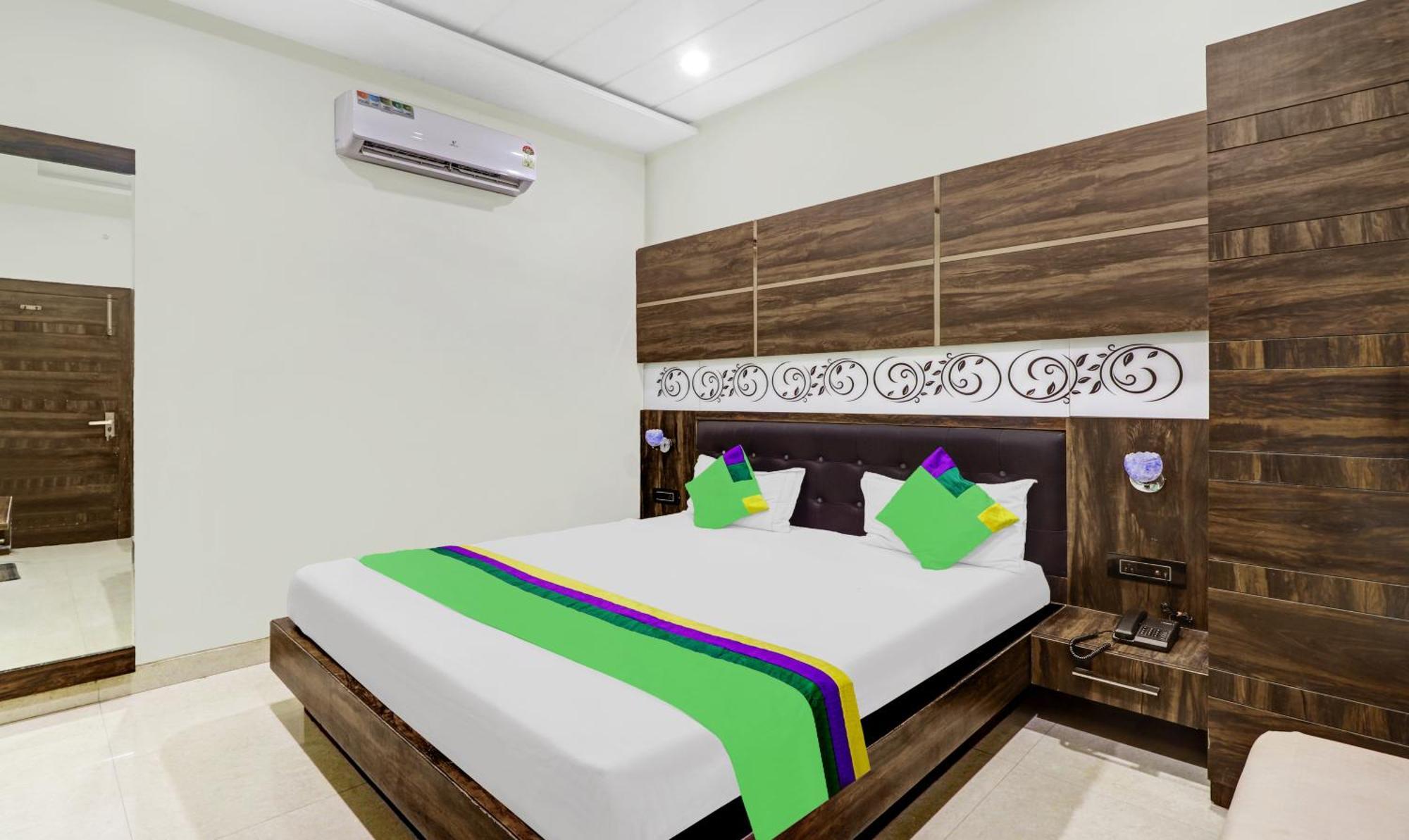 Itsy Hotels Anjali Mahal 500, Mtrs From Mathura Railway Station Exteriér fotografie